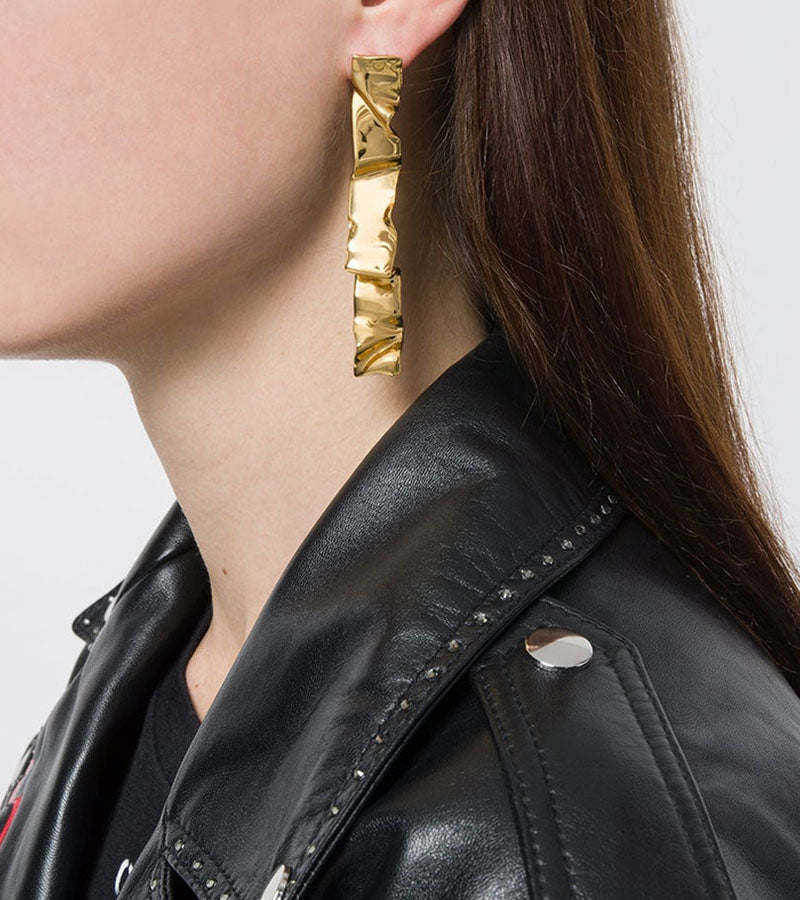 Coup de Coeur Gold wave earrings
