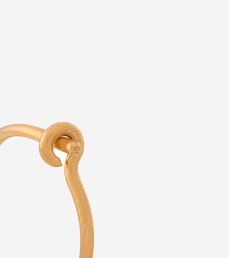 Coup de Coeur Gold mini vortex hoop earrings closure detail