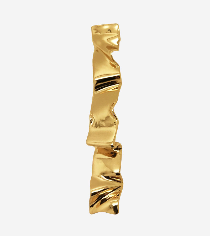 Coup de Coeur Gold wave single earring